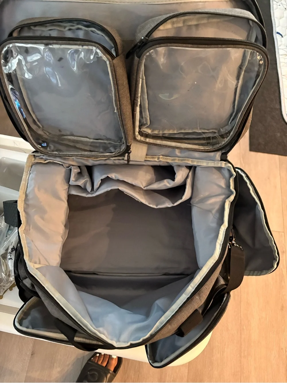 Men's Gray Travel Duffel Bag with Black Straps - Unbranded